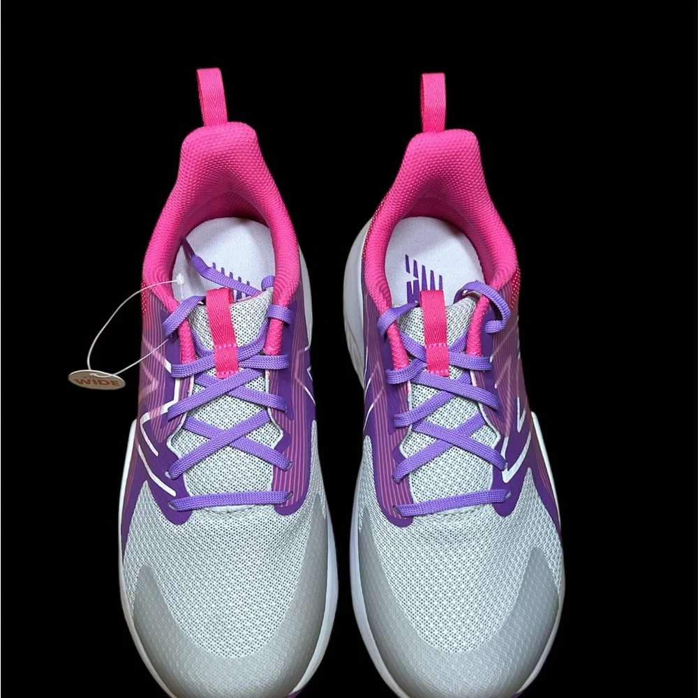 Size 6.5 XTRA WIDE-‎ New Balance Shoes Girls Rave Run V2 Low Sneakers GKRAVGP2